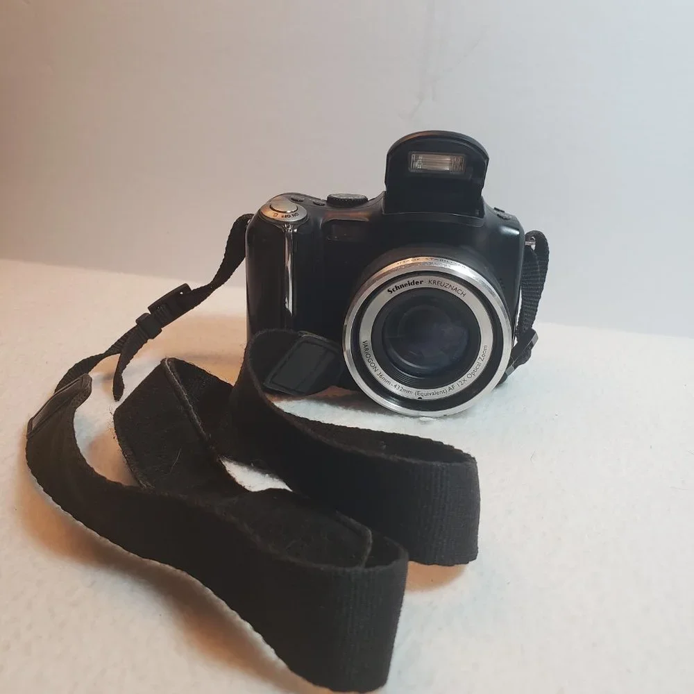 Kodak EasyShare P850 5.1MP Digital Camera - tested with battery only.